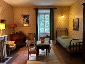 Villas Villa historique a Berrias-et-Casteljau, 350 m² avec piscine privee : photos des chambres