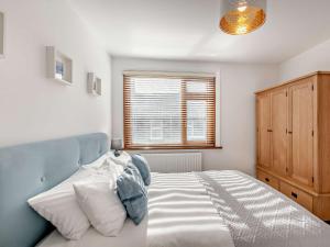 2 Bed in Seahouses CN006