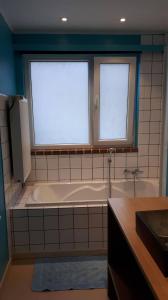 Le Coeur sur la Main