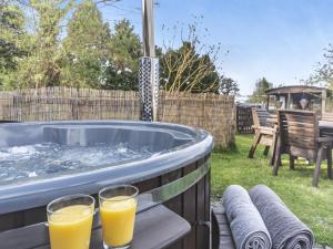 2 bed in Denbigh 90461