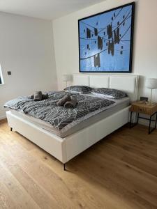 Galerija with free parking