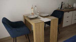 Studio Business Wi-Fi 7 TVA Proche zones LesMilles La Duranne Aix TGV