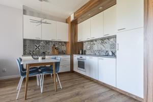 Glow Apartments - Chmielna, Gdańsk City & River View