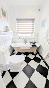 Bright Spacious room in Central Brighton