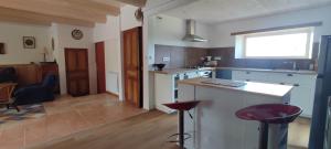 Au coeur des bois à Monadière