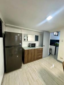 Scarlett Rae Bungalow house with Lake View