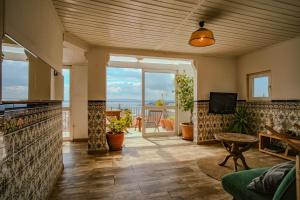 Olympo Shared flat with Amazing River view