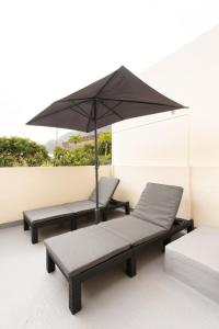 TenoHomes Ocean-View Family Home with Solarium