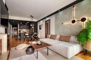 Mitaka - 3 bedrooms and terrace in Eixample Dreta