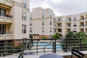 Blueground Pasadena pool AC nr City Hall LAX-1315