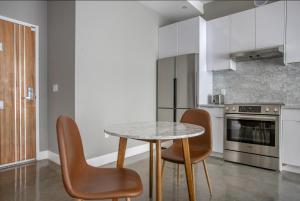 Blueground Historic Core pool nr Grand Park LAX-1205