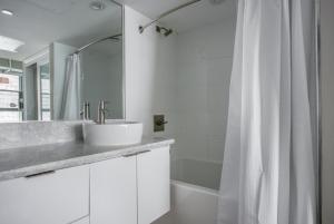 Blueground Historic Core pool nr Grand Park LAX-1205