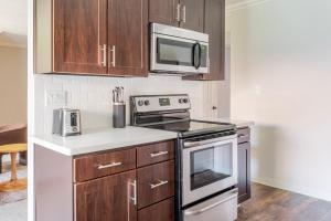 Blueground Campbell pool nr Campbell Park SFO-1889