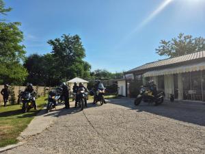 Prestige House Delux