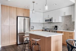 Blueground Mountain View pool nr Shoreline Park SFO-1324