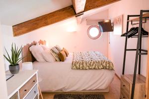 Maisons d'hotes Les Hauts d'Avignon : photos des chambres