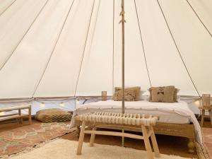 Tentes de luxe Hidden gem! boho glamping tent with pool and hot tub : photos des chambres