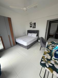 Grand Suite - Modern & Spacious