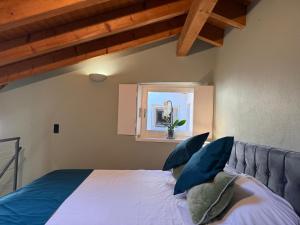 Gritti Palace Morcote - Salvia - Loft by the lake with view of Morcotes church