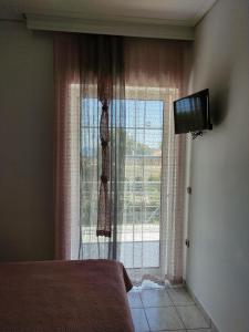 Leonidas apartment with sea view