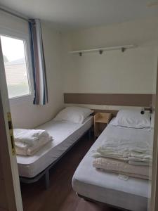 Campings Mobil-home 6 personnes - 3 chambres : photos des chambres