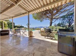 Charming Villa with stunning sea views