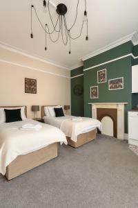 Home from Home - Derby - FREE Parking, Great for Groups - Hosted by Stay Host Save