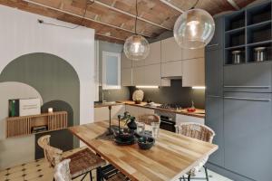 Cape - 2 bedrooms in Gràcia