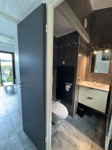 Appartements Maisonette avec piscine commune : photos des chambres