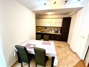 Apartments Nirgilija