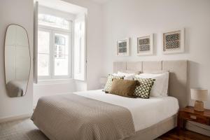 Lisbon 1BR Downtown Apartment at São Mamede