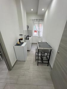 Dimora di Antonietta Room - near Train Station & Wi-Fi