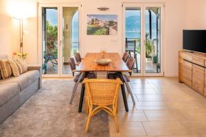 Panoramic Apartment SoleLago