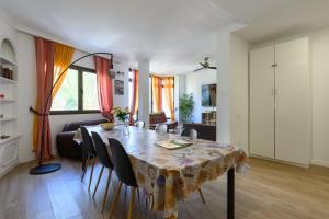 HJS Plaza Suites Apartments II