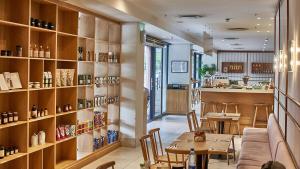 Executive Hotel Apartment at Oynx