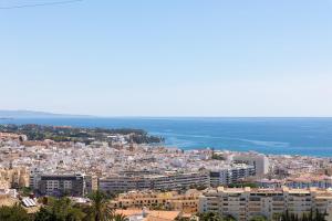 Exquisite Penthouse with Panoramic Sea view RDR475