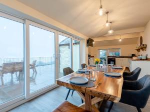 3 Bed in Barmouth 80290