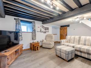 3 Bed in Barmouth 80290
