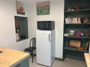 Appartements F1 bis 3 etoiles plein centre avec parking : photos des chambres