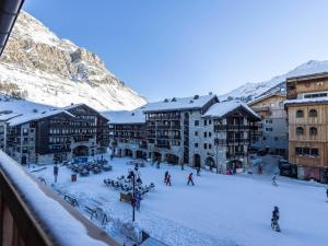 Appartement T2 de standing au pied des pistes, 4 pers., Val-dIsère - FR-1-567-89