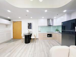 Masteri Thao Dien brightly house next to METRO