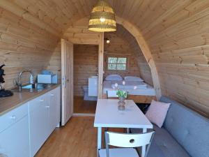 Luxe Houten Pod nr 4 Aagtekerke Dichtbij Zee en Natuur