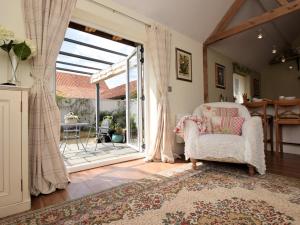 1 bed property in Mattishall 57021