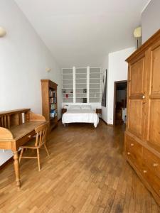 Artist s residence 80 mq with garden and palm tree