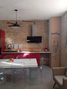 Maisons d'hotes La Maison d-Or : photos des chambres
