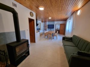 Vinný sklep u Osičky