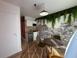 Maisons d'hotes La Maison d-Or : Chambre Quadruple