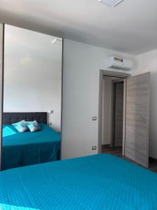 Torvajanica Antonella