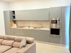 2 Palm Beach Penthouse - Seaview