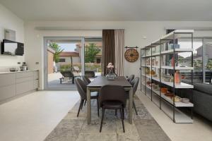 Villa Cedrus by Istrialux